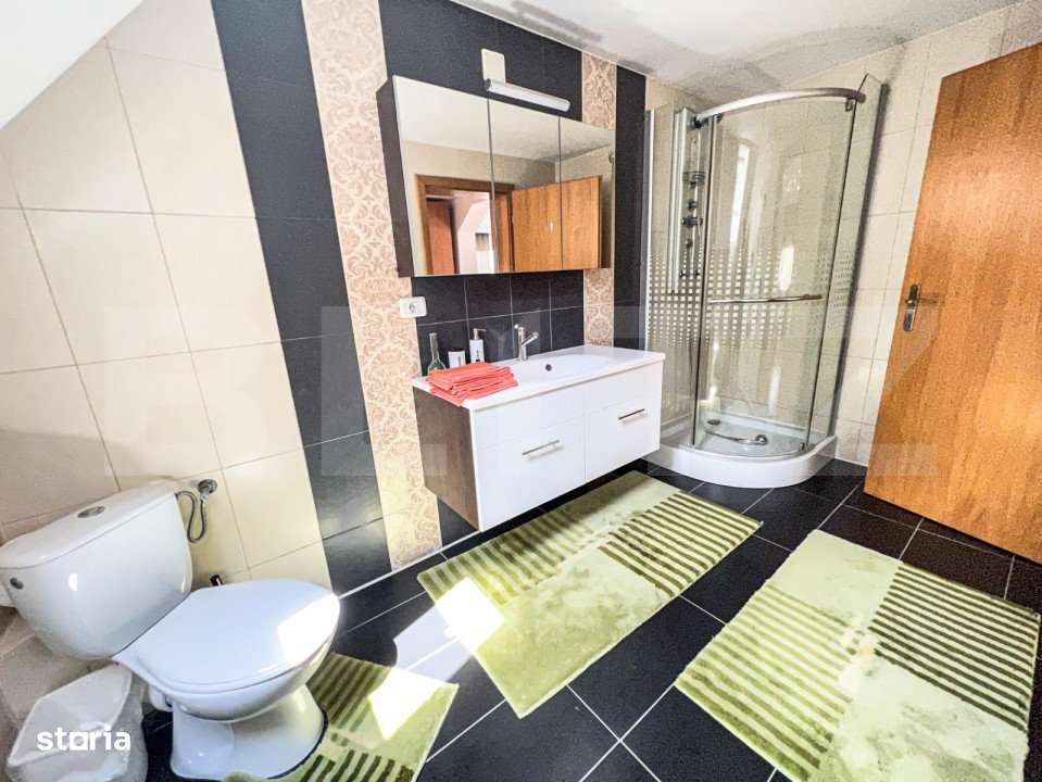 Vila deosebita de 534 mp, 1800 mp, terasa, Codlea - Imagine principală: 1/17