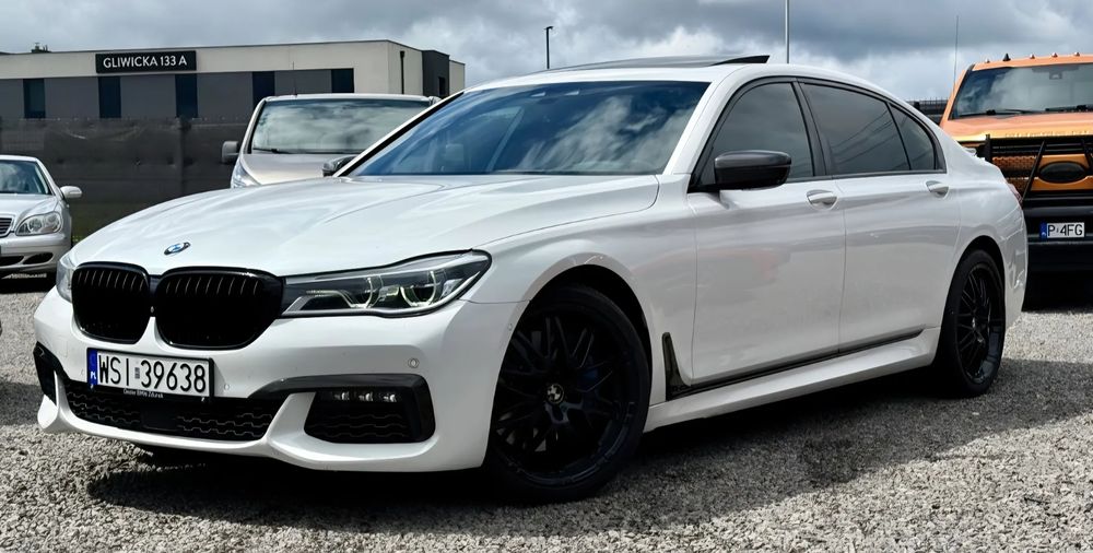 BMW 7 Series G11/12 750Li xDrive 2016