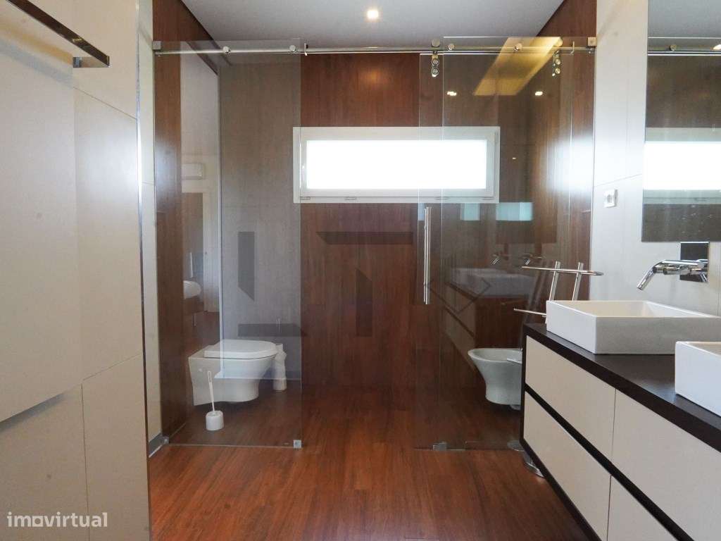 Moradia T4 com Piscina para Venda em Troia, Carvalhal-36