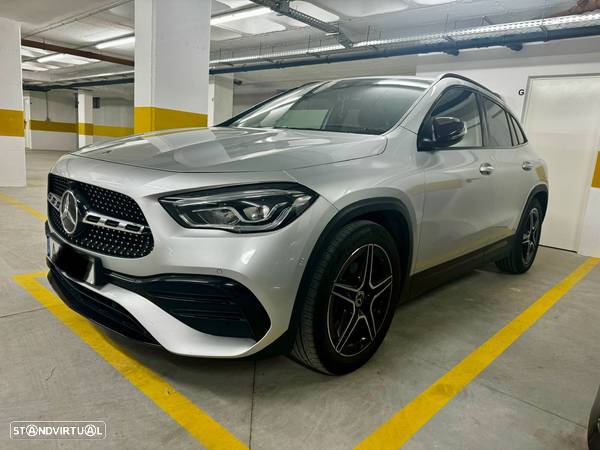 Mercedes-Benz GLA 200 AMG Line - 2