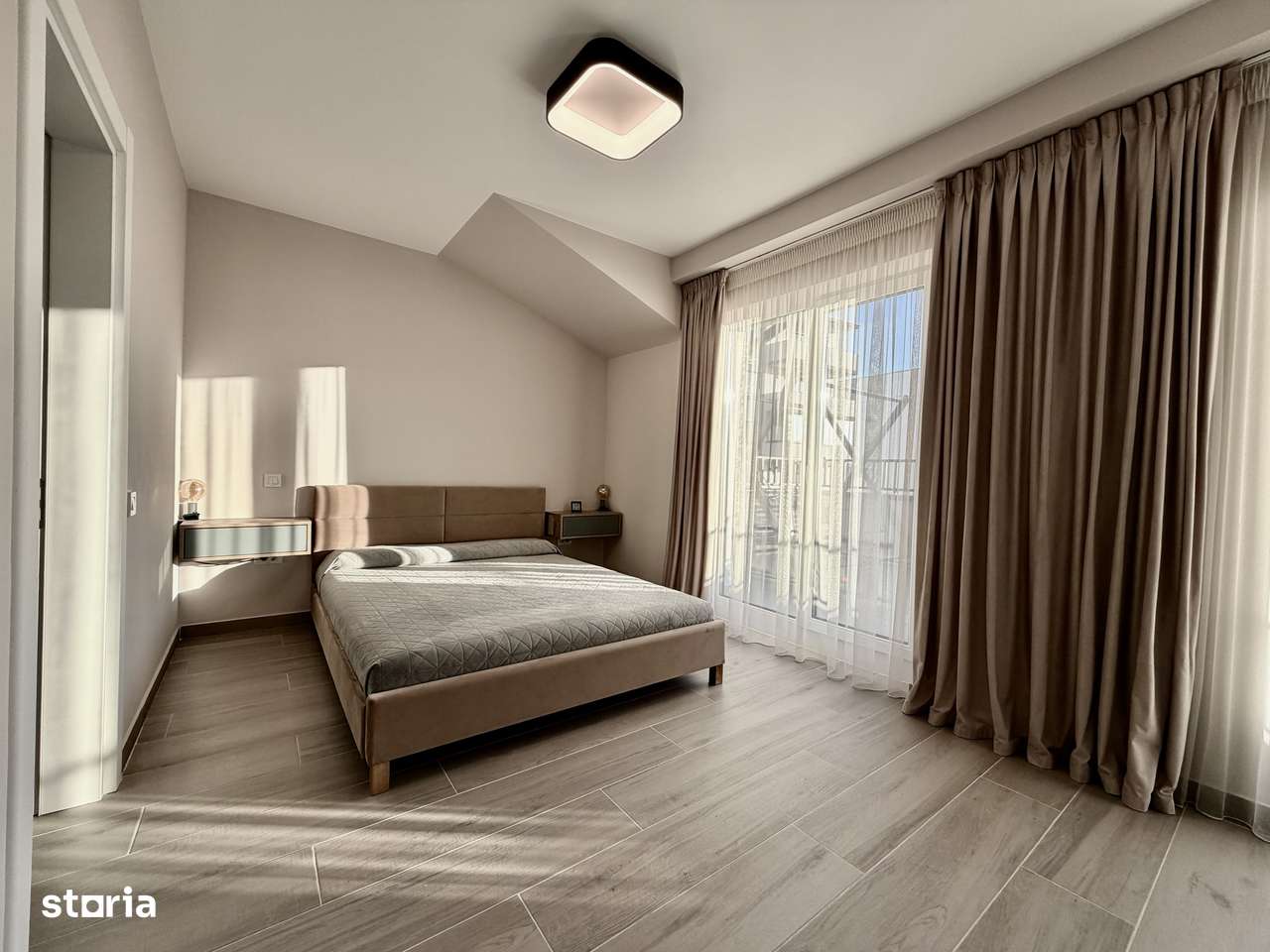 Penthouse exclusivist, expunere Sud – 100 mp util +50 mp Terasa-11