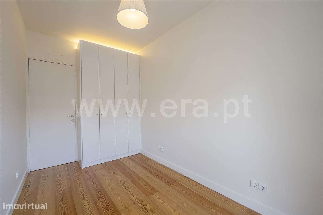 Apartamento T1/T2; Algés-11