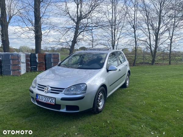 Volkswagen Golf V 1.6 Comfortline - 2