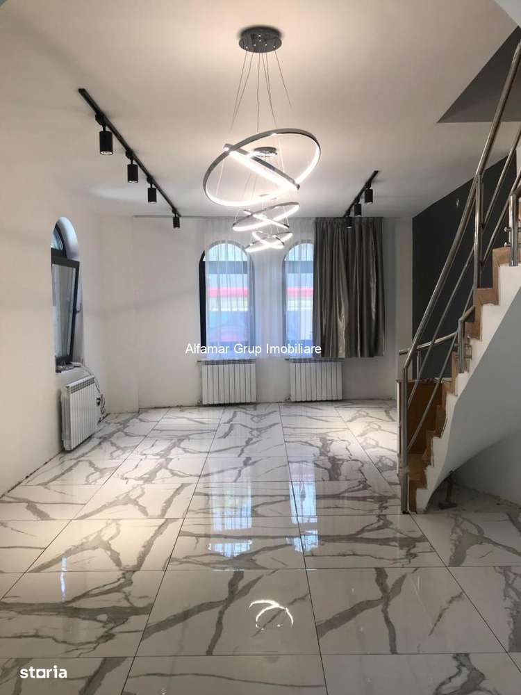 Casa cu povesti din Lacul Tei - Imagine principală: 4/15