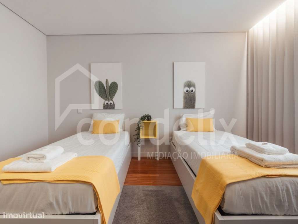 Apartamento T3 com vista rio, para venda no Freixo, Gondomar-33