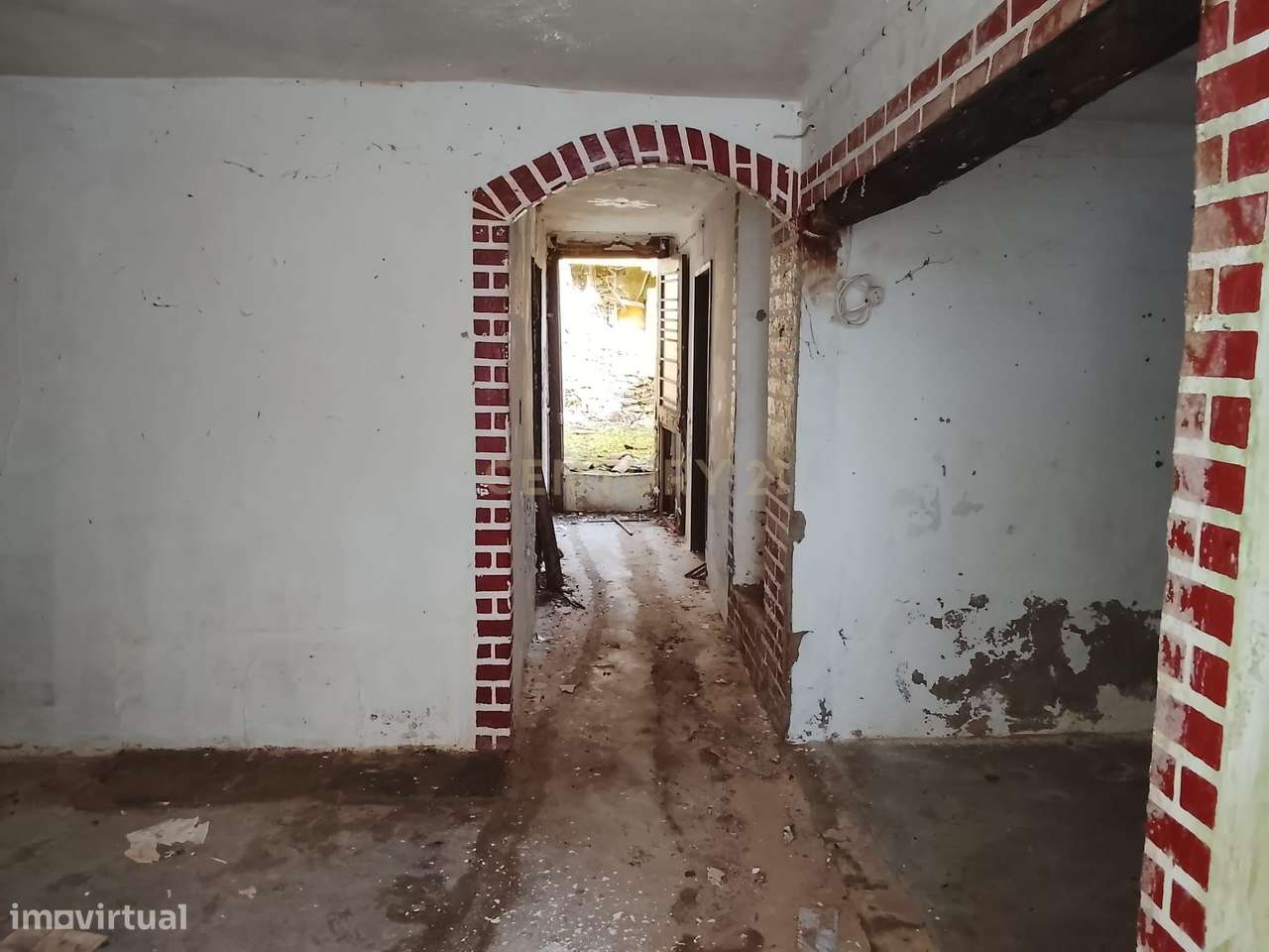 Moradia em Nisa no Alentejo -  Aldeia a 2km do Rio Tejo - Grande imagem: 2/16