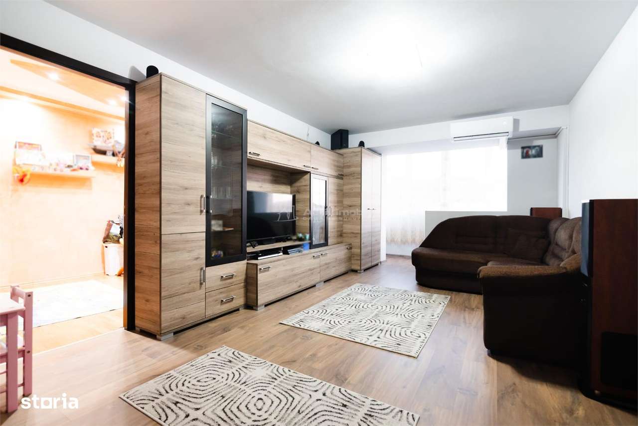 Apartament spatios cu 4 camere si 2 bai -  in zona linistita -  aproap - Imagine principală: 2/11