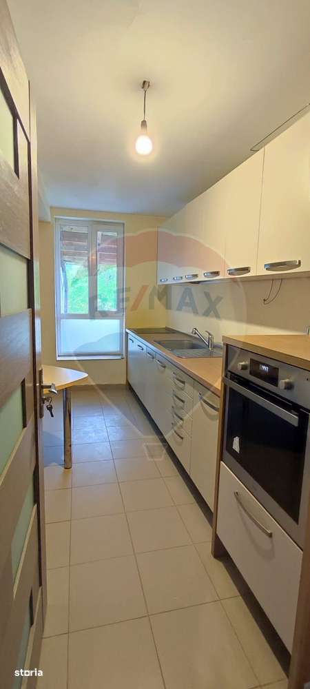 DE VANZARE casa la 10 min de oras - Imagine principală: 5/8