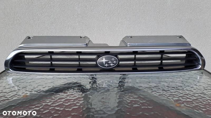 Subaru Legacy II 94-99 Grill Atrapa Chłodnicy - 1