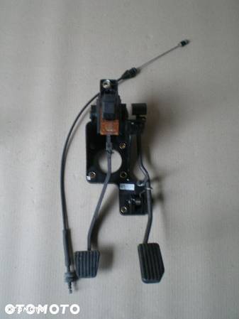 Chevrolet Nubira Lacetti Pedal gazu hamulca 07r - 1