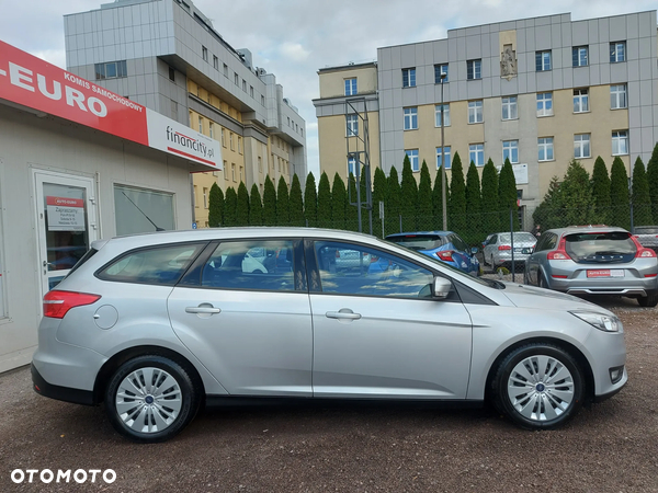 Ford Focus 1.6 TDCi Titanium - 6