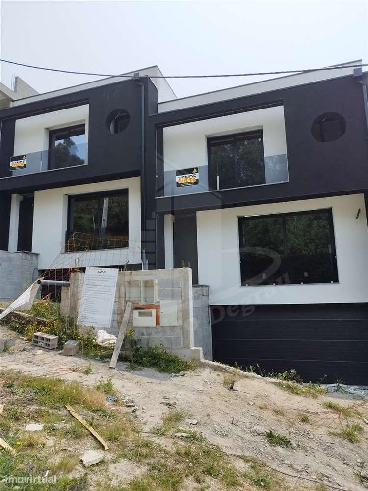 Gaveto em fase avançada de construção-41