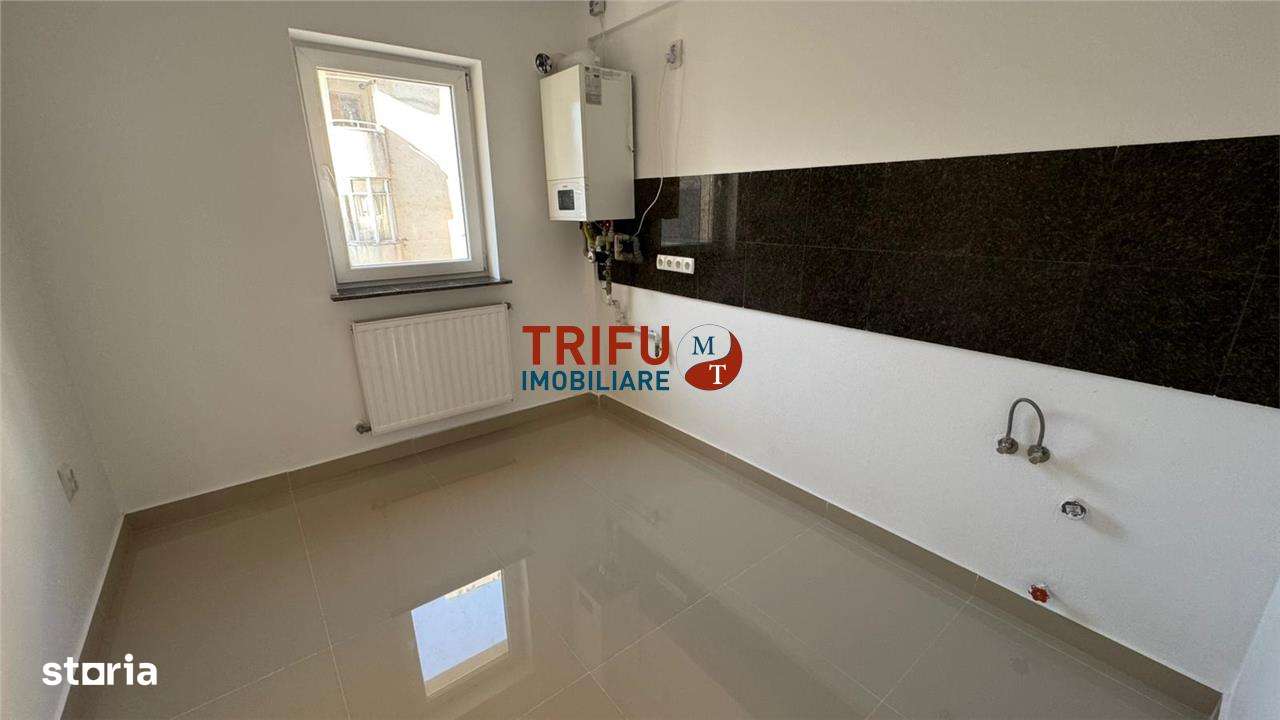 Apartament de  vanzare 3 camere intr-un bloc nou in Sebes - Imagine principală: 3/10