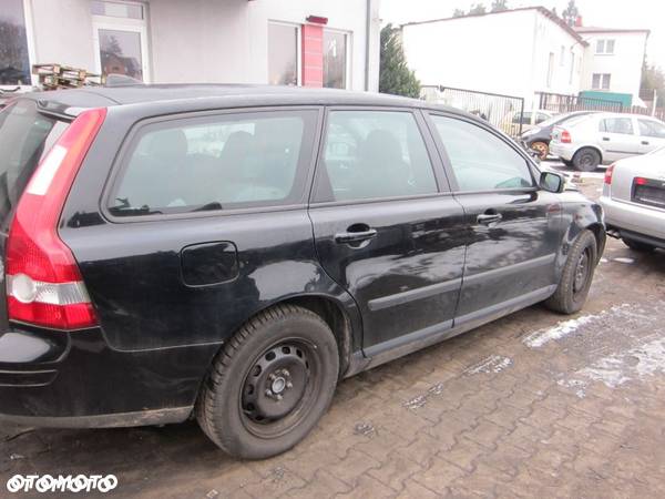 VOLVO V50 KOMBI 2006 MC PERSON ZWROTNICA KPL PRAWA - 4