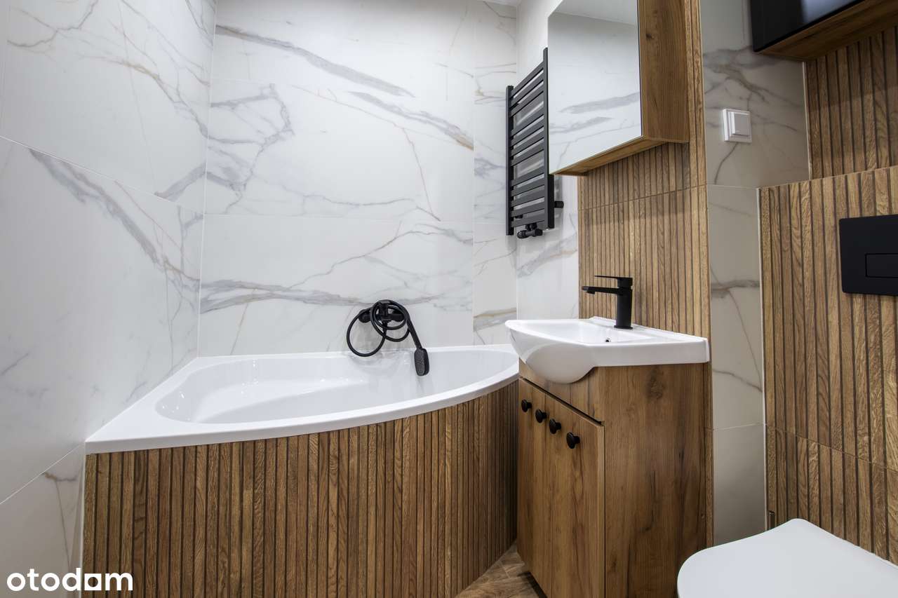 | 2-pokoje | miejsce postojowe | balkon | po remoncie |-9