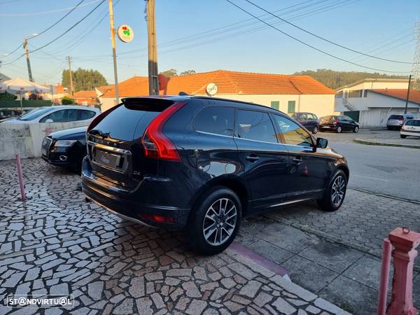 Volvo XC 60 2.0 D4 DRIVe Momentum - 4