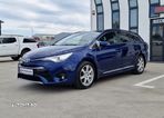 Toyota Avensis 2.0 D-4D Executive - 3