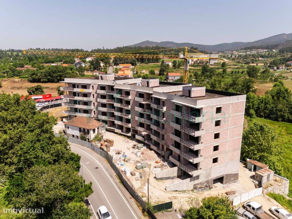 Apartamento T3 com excelente áreas em Lousada-58