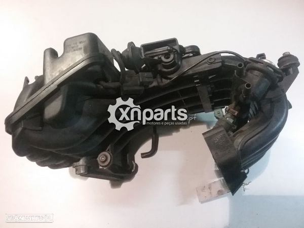 Colector de admissão VW GOLF IV 1.6 8V MOTOR AKL 1997 - 2005 Usado - 4