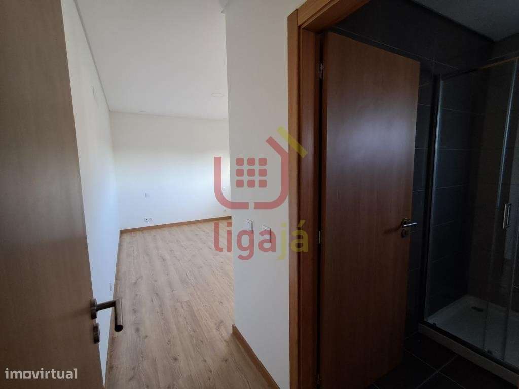 Moradia Térrea T3, Fátima!-12