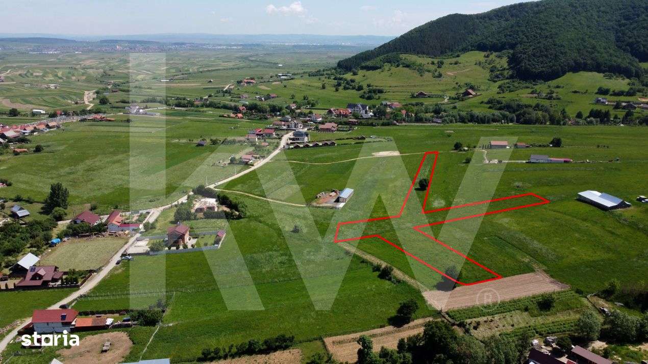 Teren cu peisaj spectaculos in Gura Raului – munte, aer curat, liber - Imagine principală: 3/15