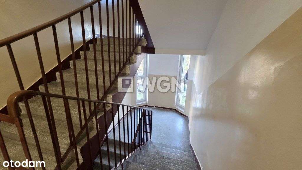 Duże mieszkanie z widokiem na jezioro.-13