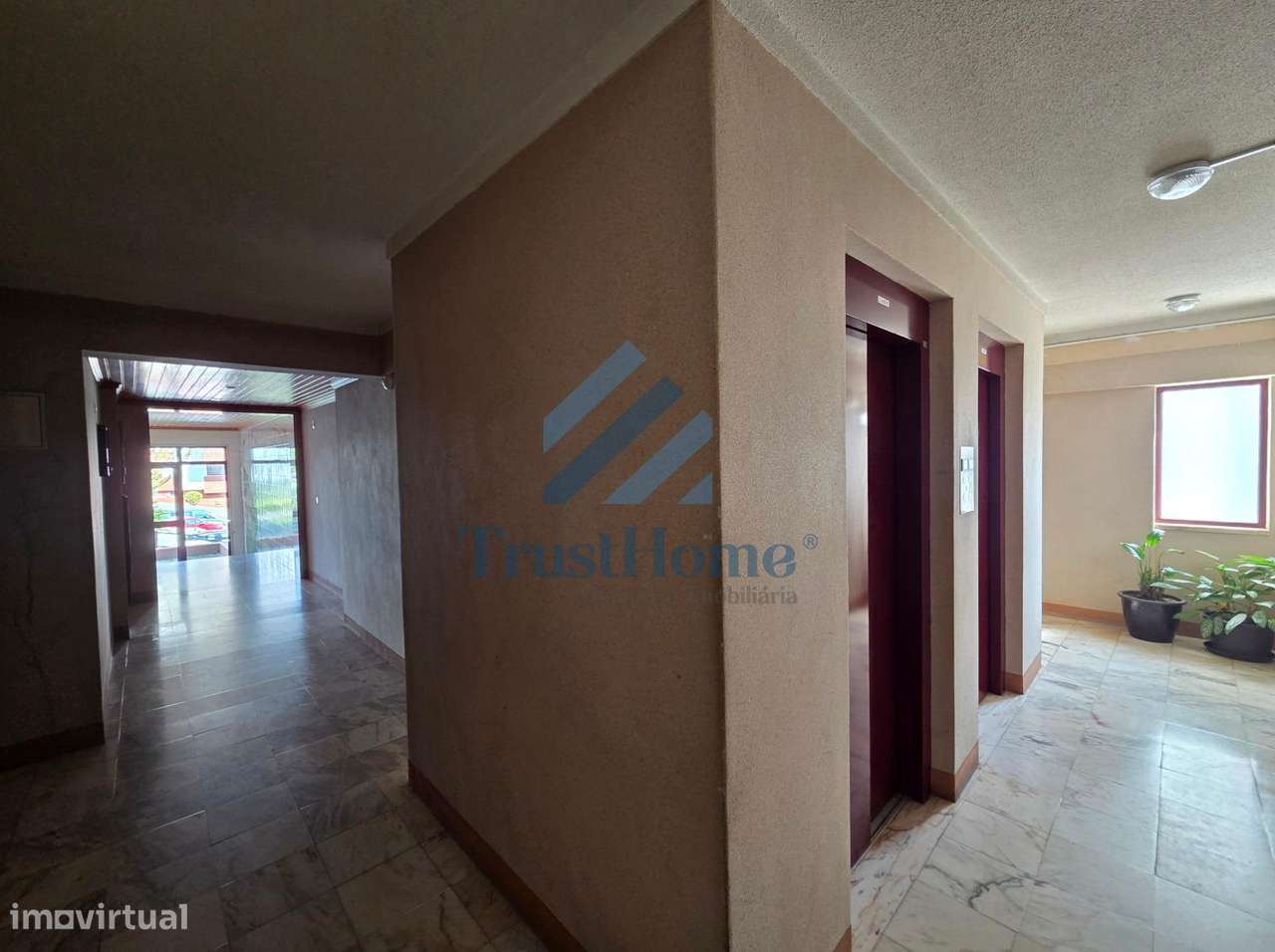 T4 em Oeiras perto do Parque dos Poetas e a 5 km da praia-32