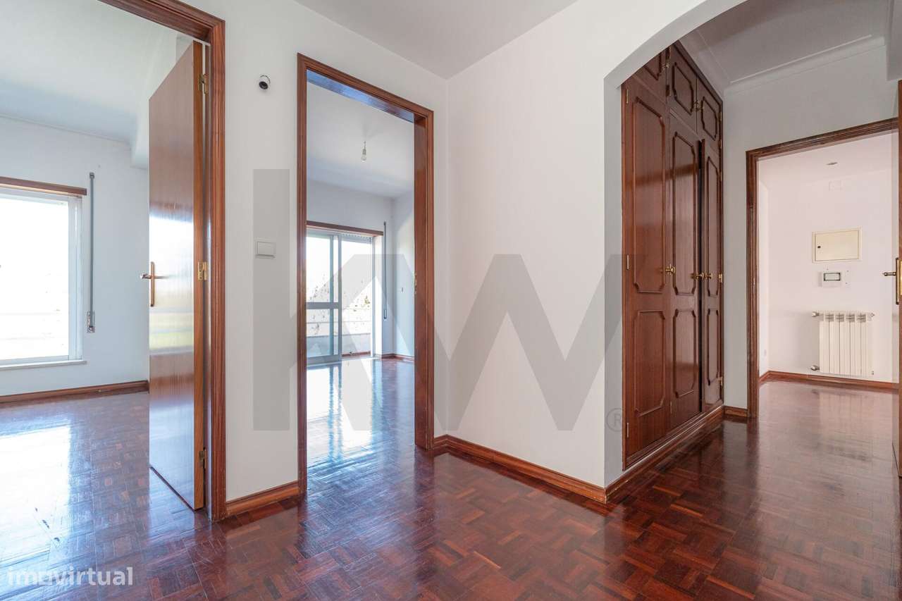 Apartamento T3 - Urbanização Nova Conimbriga-24