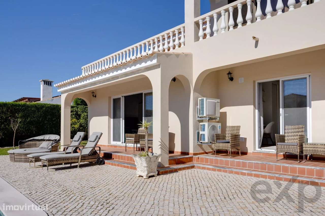 Moradia T3 Renovada "Chave na Mão" com Piscina Virada a Sul em Montinh - Grande imagem: 4/45