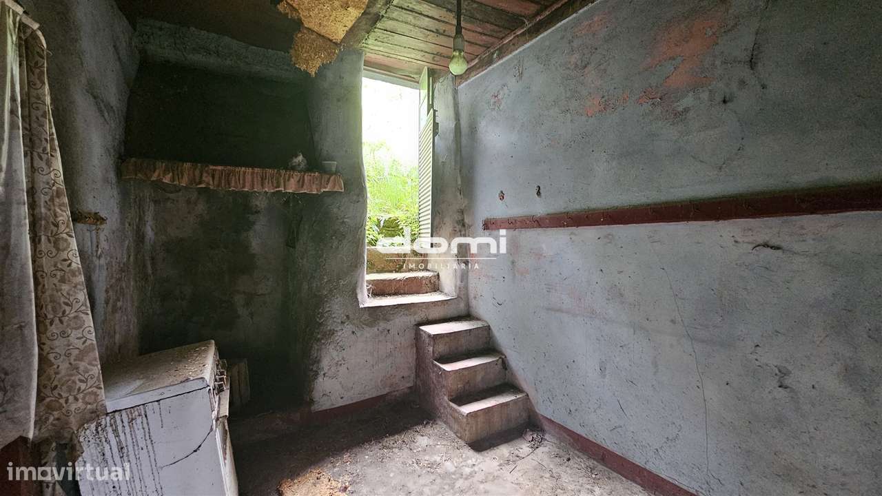 Moradia para Reabilitar a poucos minutos do centro de São Pedro do Sul - Grande imagem: 4/11