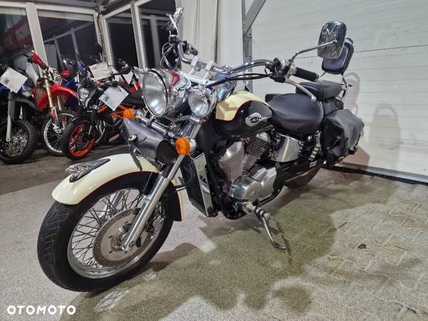 Honda Shadow - 12