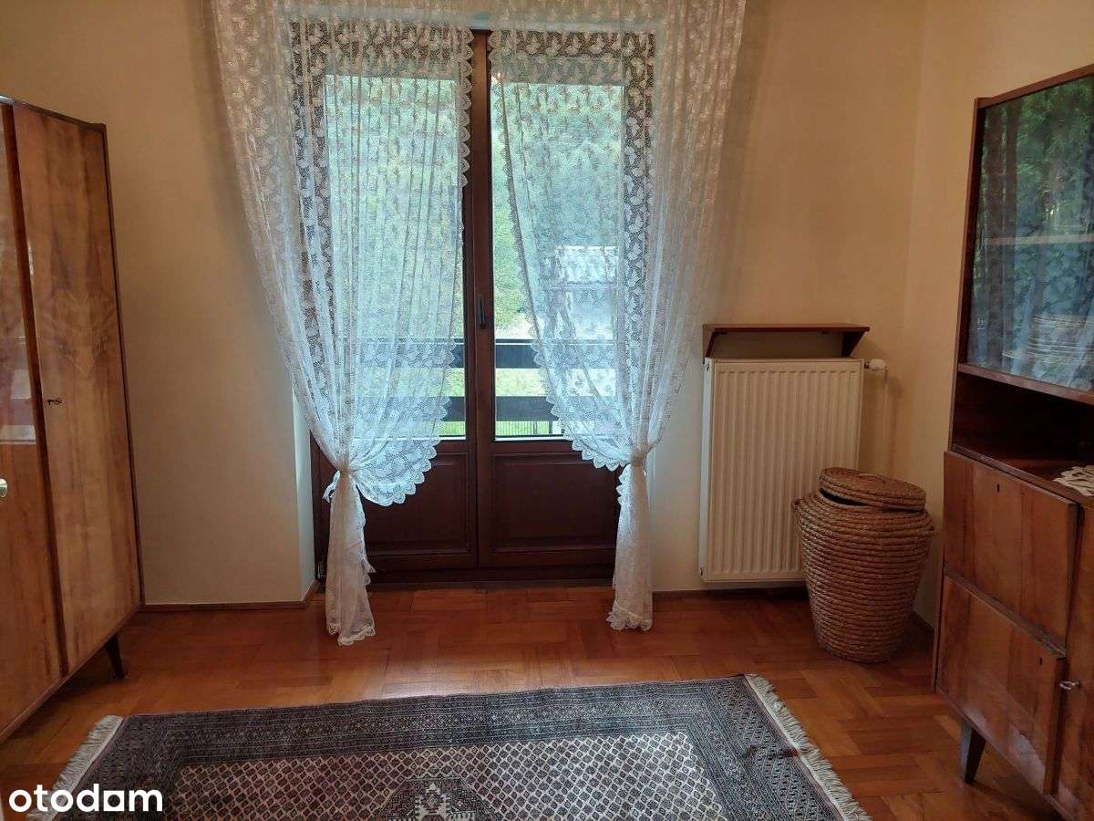 Dom jednorodzinny na dużej działce-6