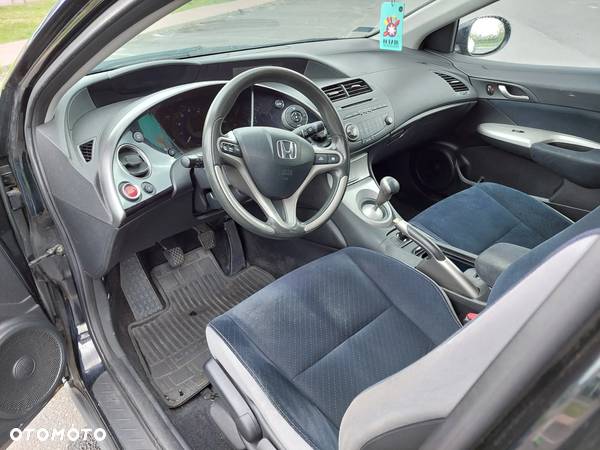 Honda Civic 1.4 Comfort - 12