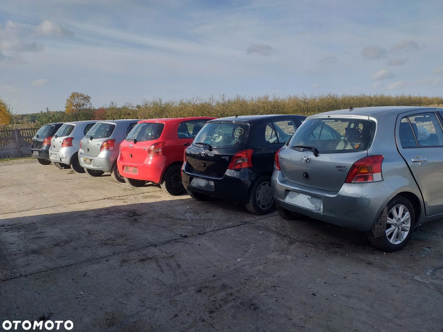 Toyota Yaris II Ślizg zderzaka prawy ył 52575-0D130 Oryginał - 6