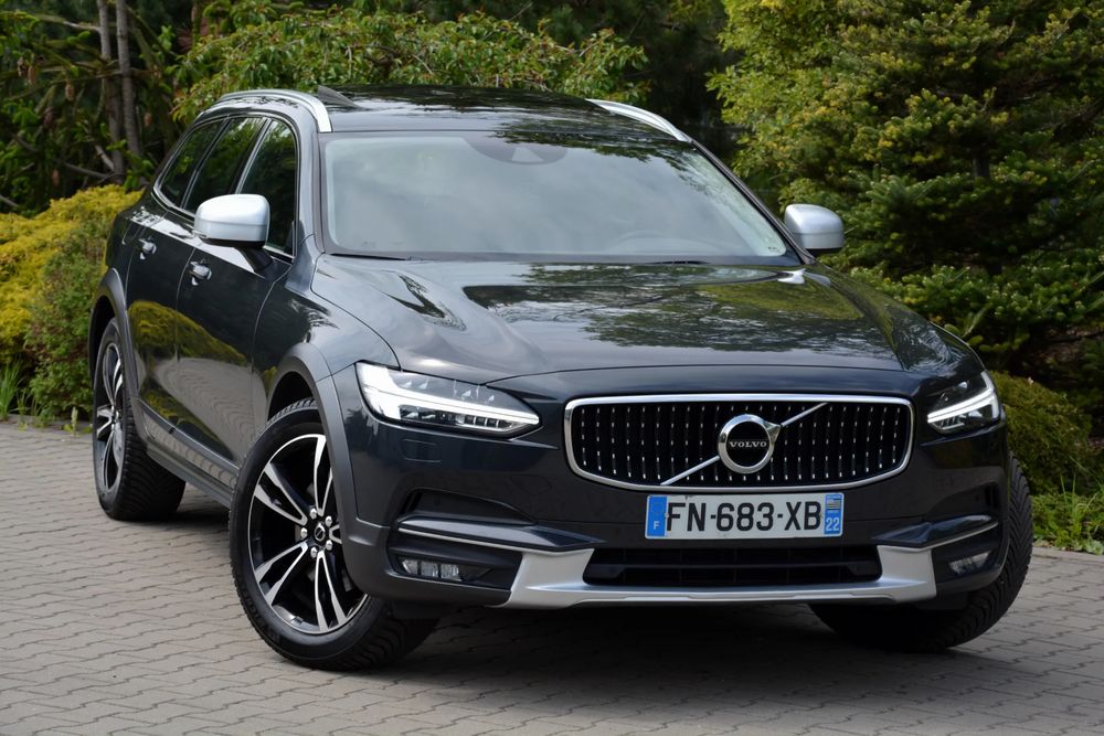 Volvo V90 D4 AWD Geartronic Pro 2020