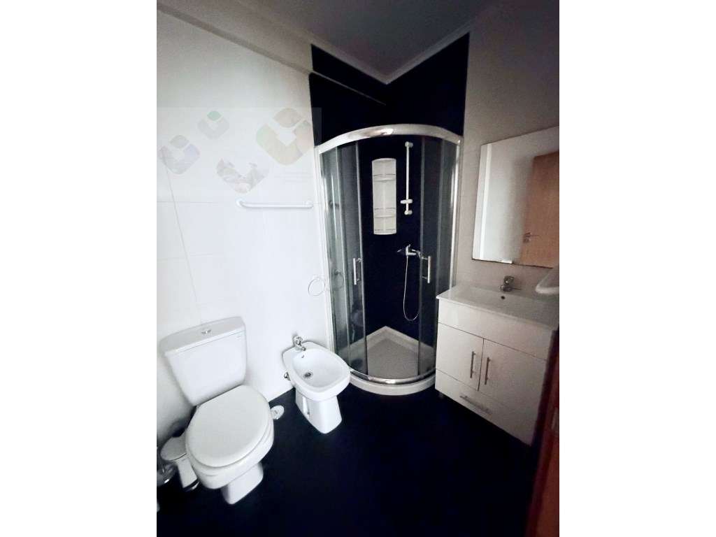Amadora Venteira, Excelente T1, Remodelado e Equipado, Oportunidade...-19
