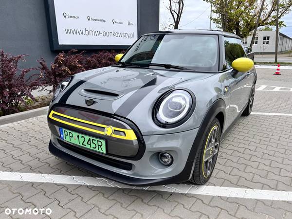 MINI Cooper SE Electric Trim - 2