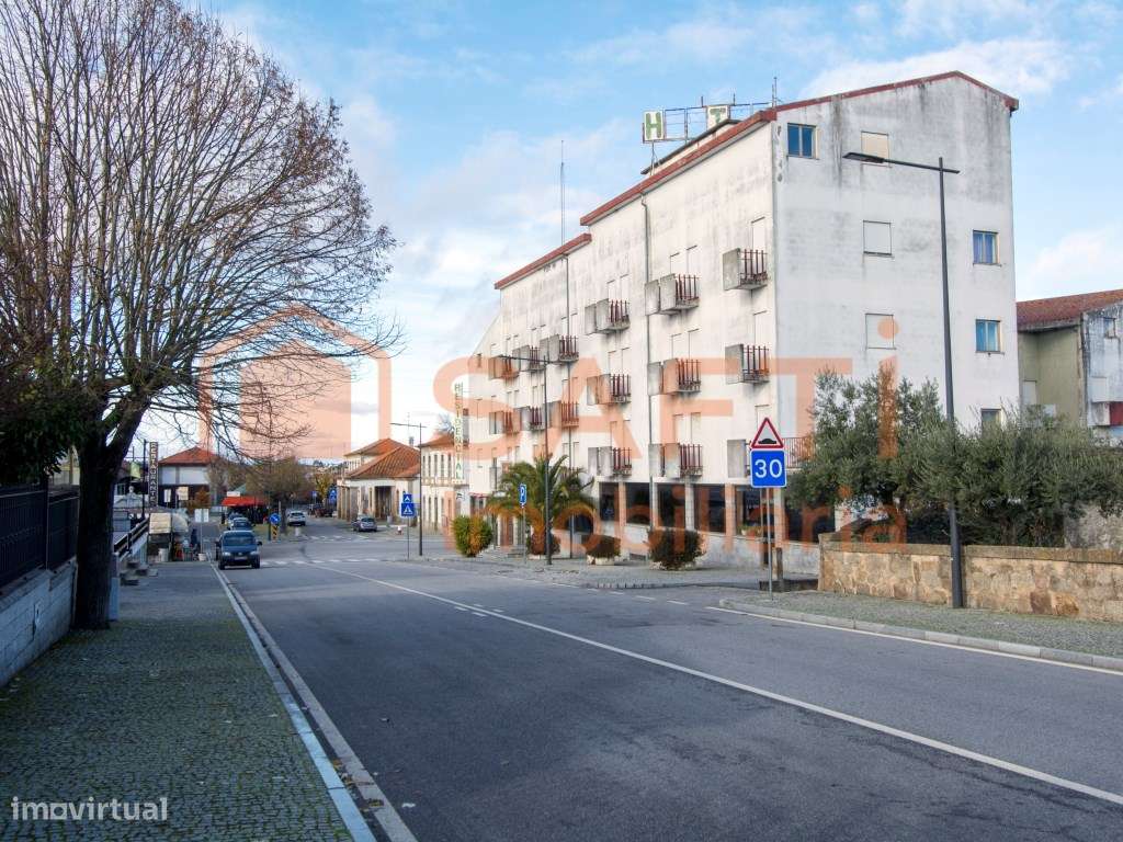 Estabelecimento de HOSPEDAGEM, COMÉRCIO E SERVIÇOS no centro de Vil... - Grande imagem: 5/10