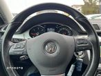 Volkswagen Passat 2.0 TDI DPF Highline - 21