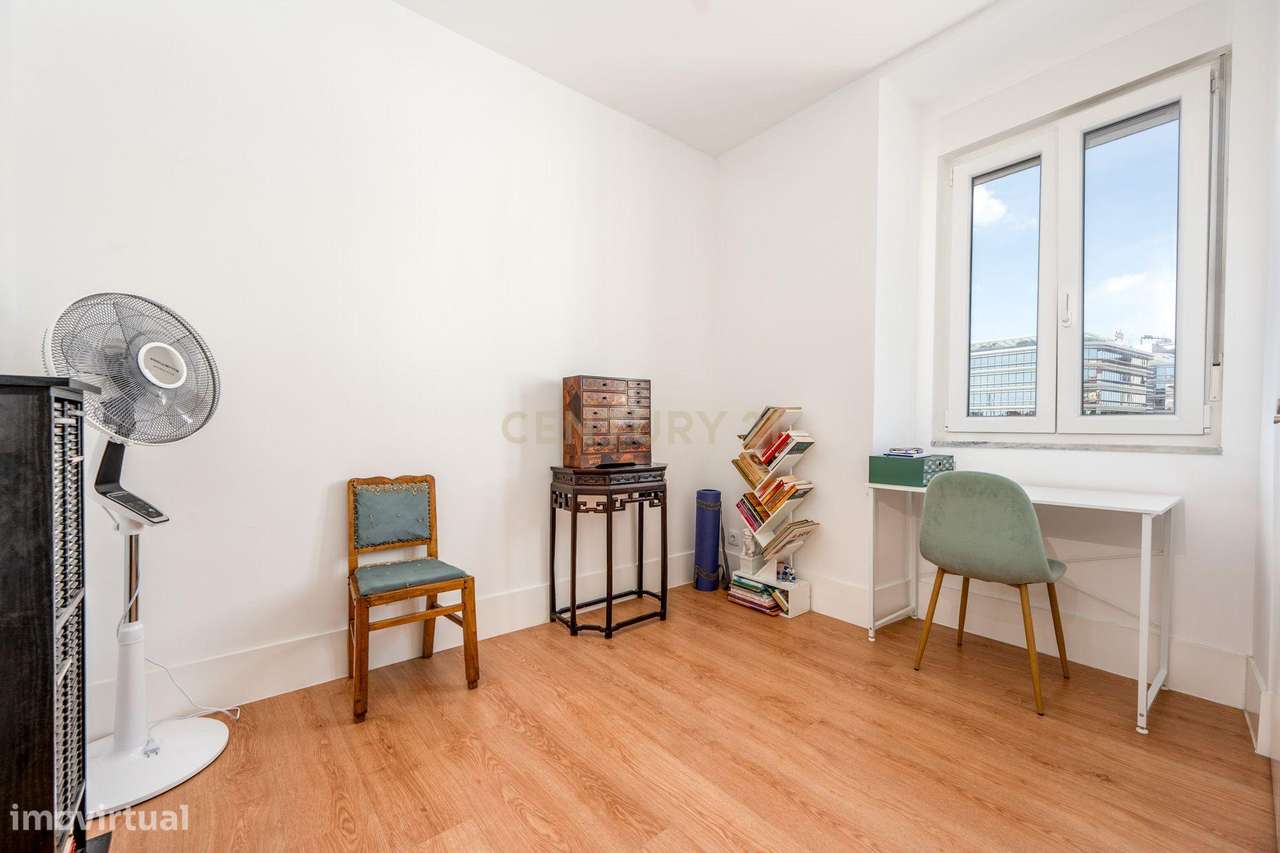 T2 Renovado em Alcântara | Lisboa-12