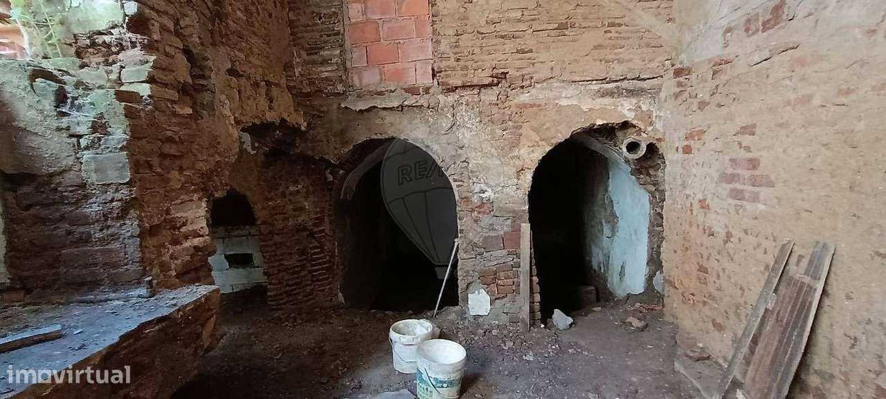 Moradia T21 para venda-15