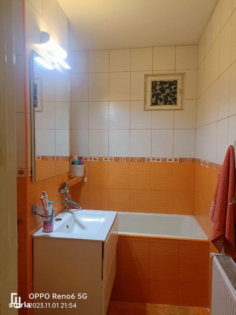 Apartament de vânzare etaj unu Astra