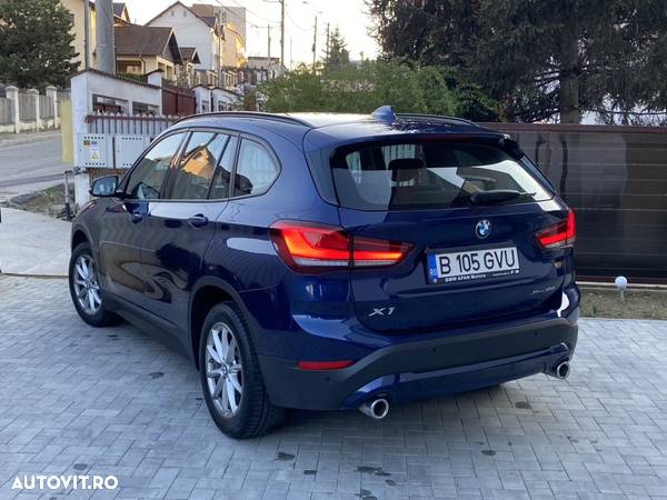 BMW X1 xDrive18d Aut. Advantage - 2