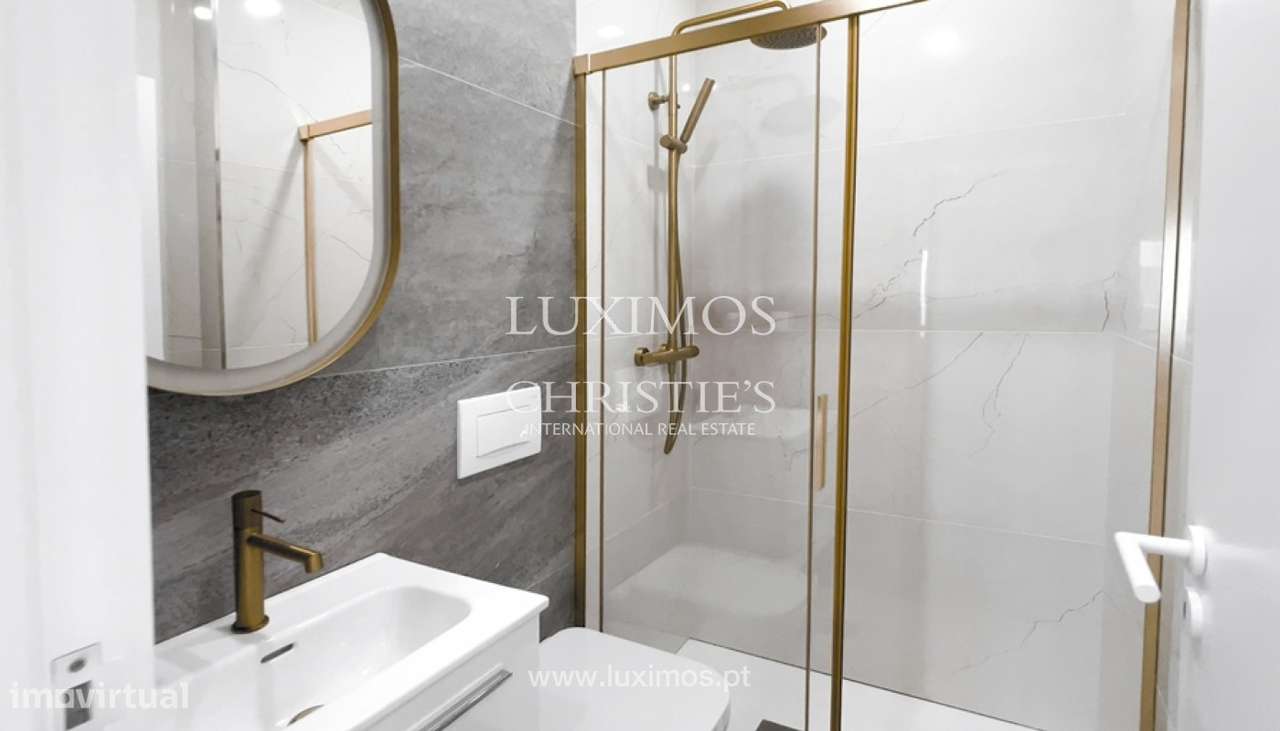 Moradia V3 renovada com terraço para venda em Lagoa, Algarve - Grande imagem: 5/15