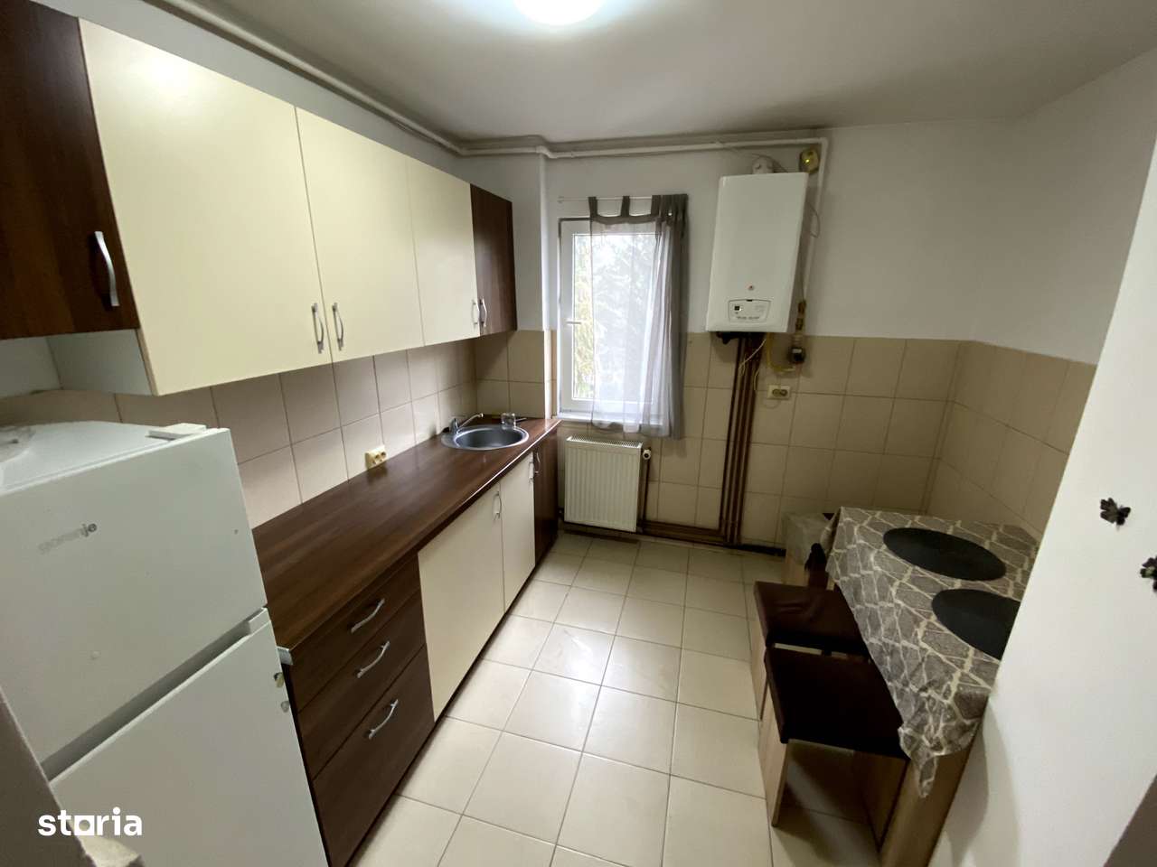 Apartament 2 camere zona ASTRA, - Imagine principală: 2/6