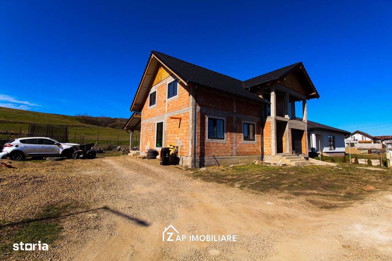 Casă 6 camere –195 mp utili –  P+M  Nazna – teren 644 mp-1