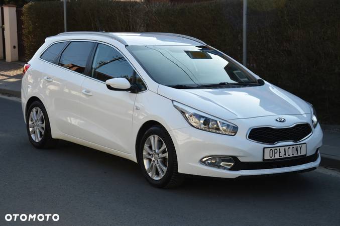 Kia Ceed - 13