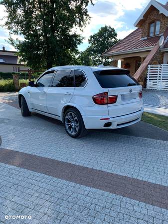 BMW X5 3.5d xDrive - 11