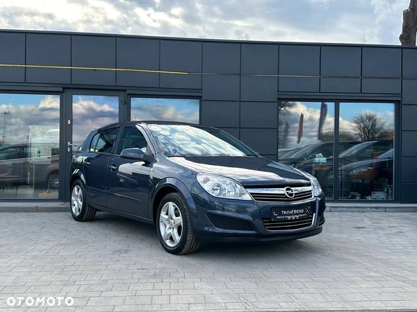 Opel Astra III 1.6 Cosmo - 4