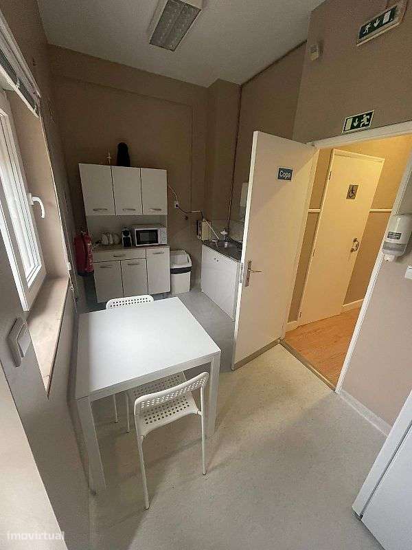 Escritório  para arrendamento - Grande imagem: 2/5